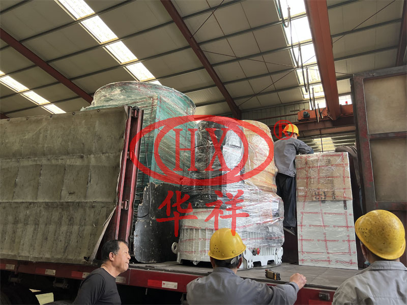 圆颗粒肥料加工设备.jpg